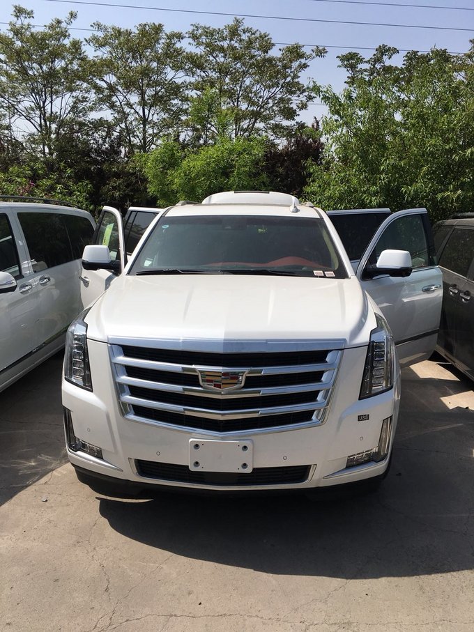 2016款凯迪拉克凯雷德 豪华总裁版138万-图1