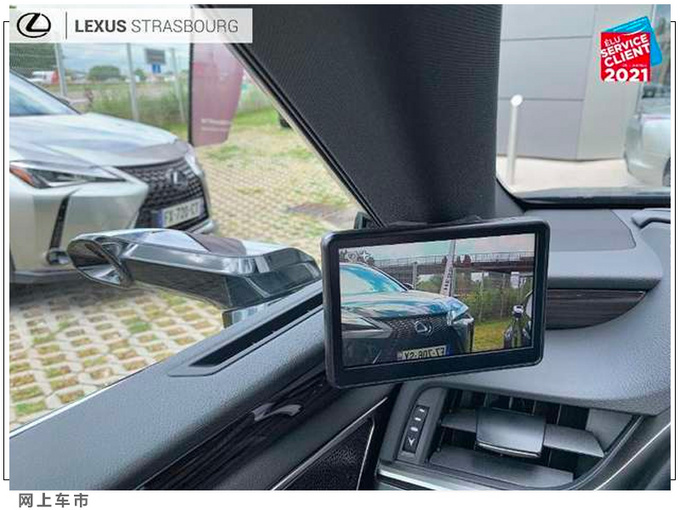 雷克萨斯新ES到店配电子后视镜/国内本月开售-图5