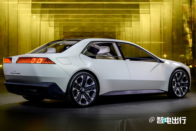 宝马首款M纯电车型搭载四电机配模拟换挡+声浪-图5