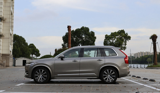 与沃尔沃XC90相处一天后他们终于找到了豪华的答案-图2