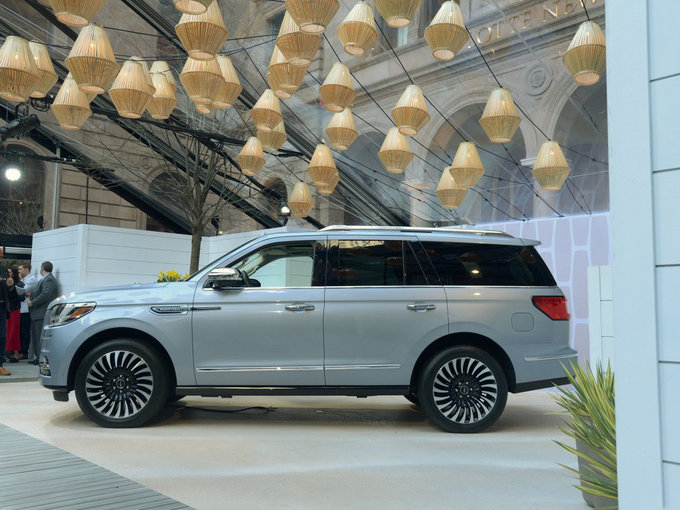 18款林肯领航员天生霸气 王者范越野零利-图9