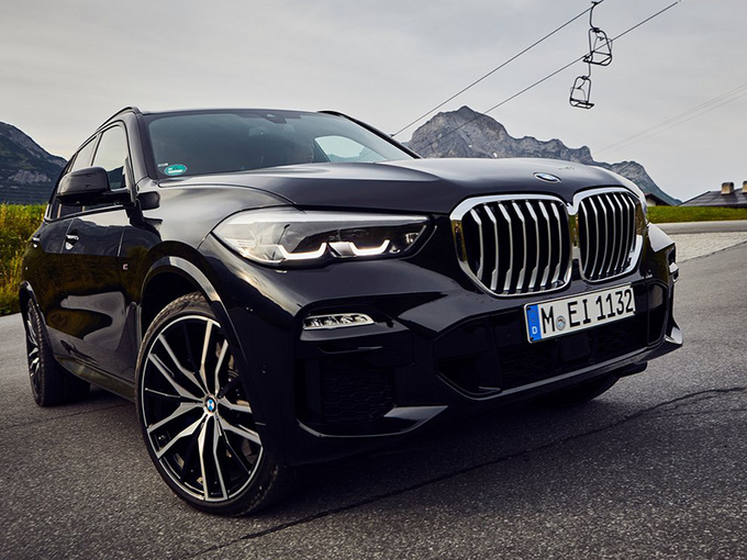 宝马全新X5混动测试谍照搭全液晶屏/造型更饱满-图1