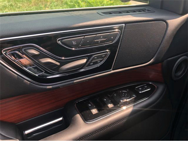 2018款林肯领航员 全时四驱超大空间SUV-图4