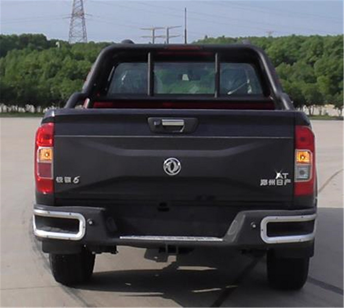 郑州日产锐骐6推出不死乔版可合法拖拽2.5吨-图2