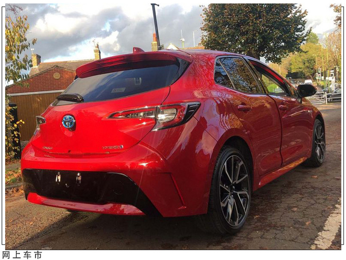 丰田全新卡罗拉两厢版实拍搭1.8L混动/价格亲民-图2
