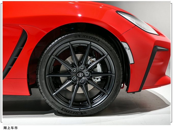 丰田新一代86正式发布搭2.4L水平对置/外观升级-图7