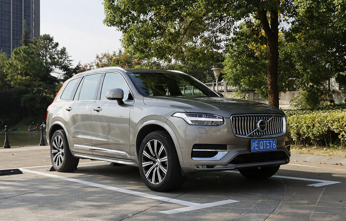 与沃尔沃XC90相处一天后他们终于找到了豪华的答案-图10