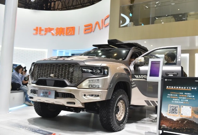 越野化全尺寸大皮卡来袭火星9穿越版亮相北京车展-图2