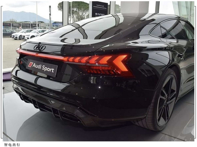 奥迪全新纯电动跑车实拍封闭格栅/造型酷似A7-图3