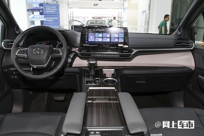 丰田新格瑞维亚官降上市2个月再优惠比传祺E8便宜-图10