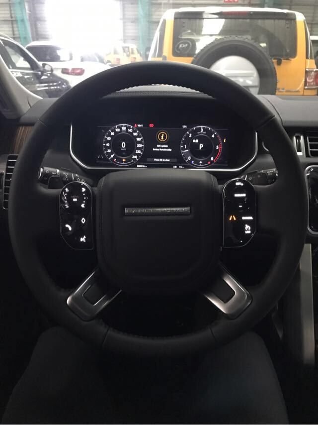 18款路虎揽胜行政行情 排量越大降税越多-图6