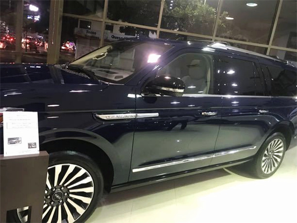 林肯领航员匠心打造商务王 新款颜色集锦-图3