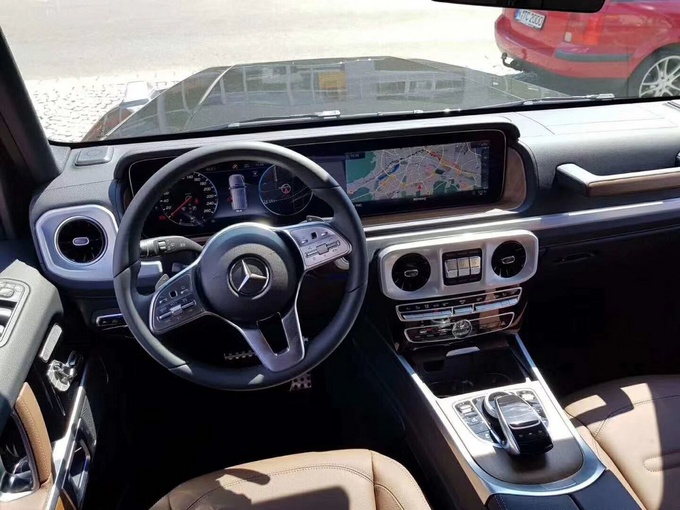 19款奔驰G500耀世登场 最新行情港口报价-图6