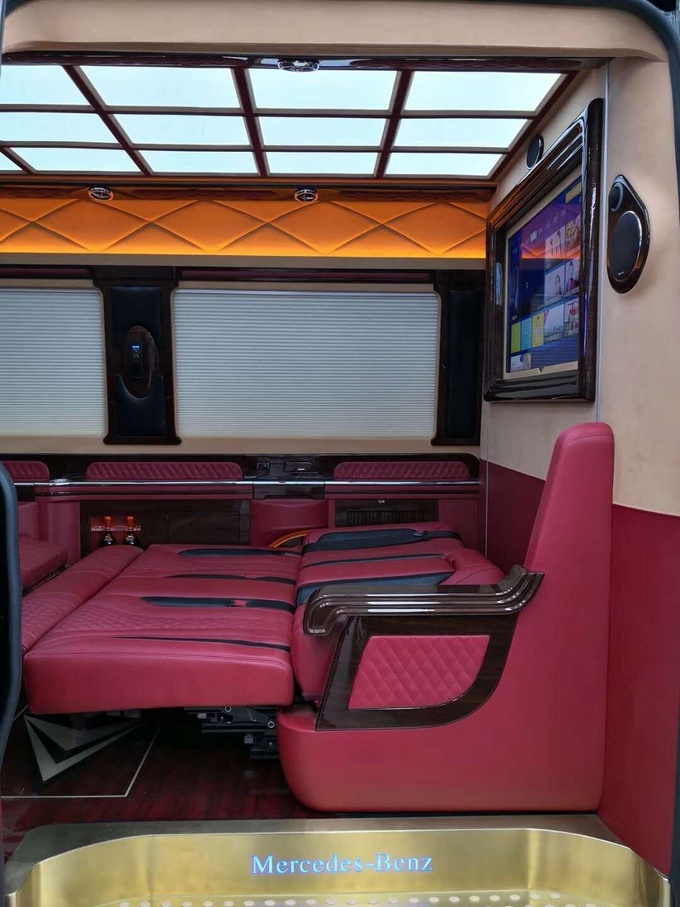 18奔驰斯宾特改装商务房车 库存2台清仓-图4