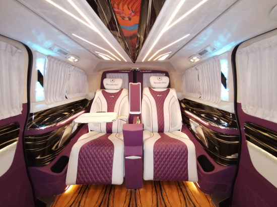 奔驰麦特斯加长版 荣耀升级装饰更显华贵-图11