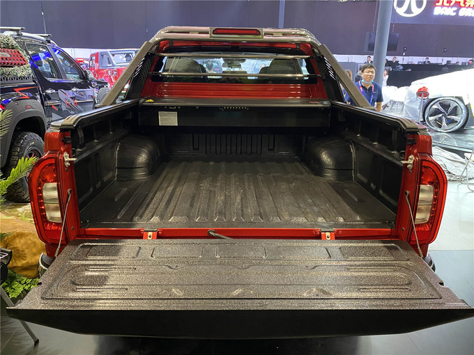 福田大将军将于1月中下旬上市装备2.0T+8AT-图3