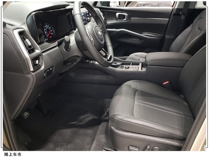 起亚全新索兰托实拍搭2.5T/配熏黑外观套件-图4