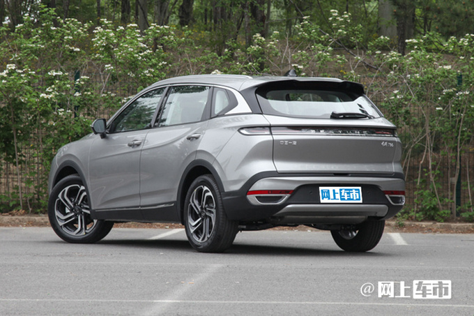 奔腾新SUV T90或6月18日上市预计卖11.43-15.13万元-图3