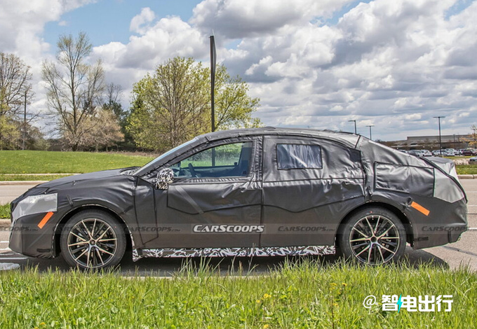 丰田全新一代凯美瑞曝光尺寸提升/比帕萨特好看-图5