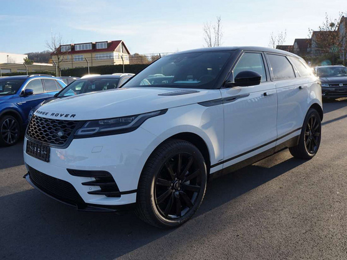 路虎新款揽胜星脉实拍曝光 搭3.0T/配黑色外观套件-图1