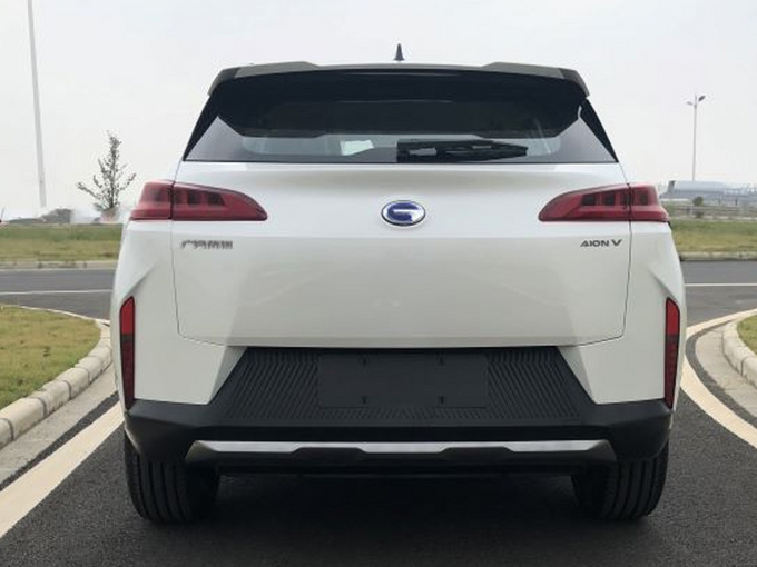 广汽新能源Aion V将4月上市 预计补贴后18万起-图1