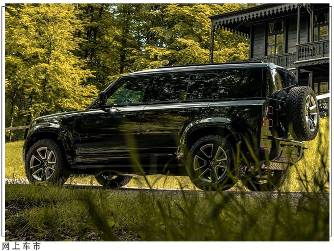 路虎全新卫士改装版搭3.0T引擎/全球仅有一台-图3