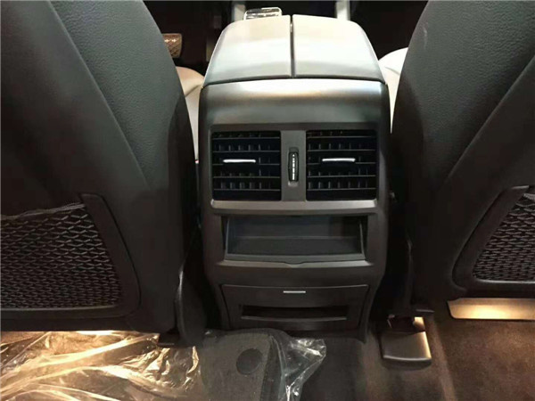 18款奔驰GLS450 美规版SUV手续齐全随车-图5