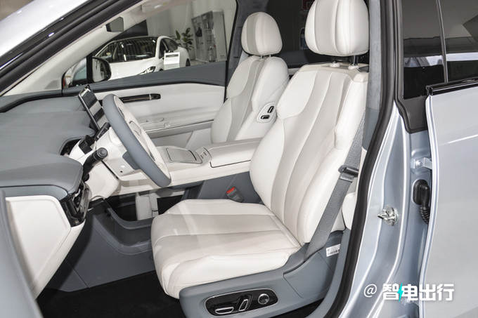 官方降价昊铂HT售xx.xx万起 顶配车型搭鸥翼门-图8