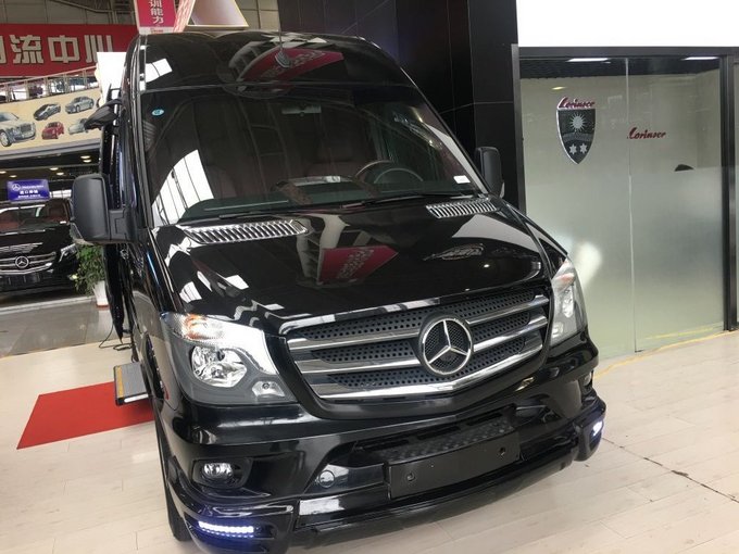 奔驰斯宾特商务房车 豪华空间设备齐图赏-图1