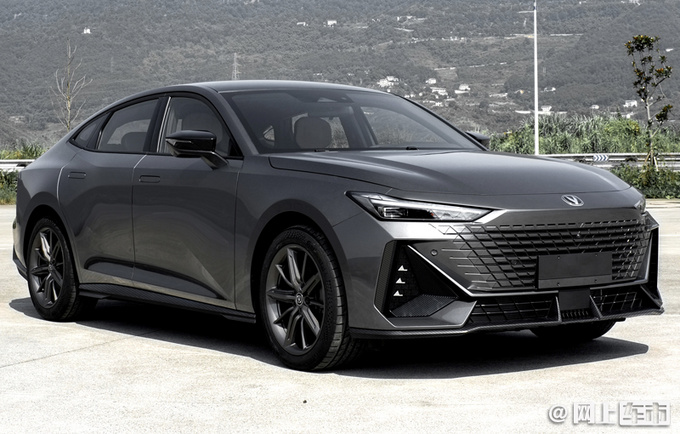 长安UNI系列轿车曝光 动力超思域 预计11万起售-图1