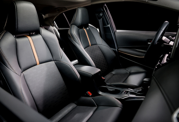 广汽丰田凌尚预售15.88万起 比凯美瑞便宜2.1万元-图5