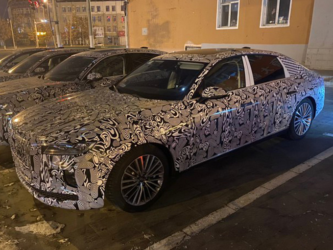 红旗全新H7实拍 新增3.0T引擎 外观酷似劳斯莱斯-图1