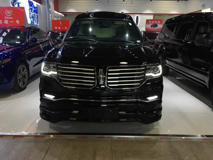 林肯领袖一号商务 五一大折扣175万出售-图2