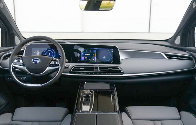 广汽新能源Aion LX上市配置大幅升级-最高降2.3万-图3