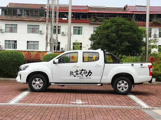 致富路上好帮手盘点2023年上市的平底货箱皮卡性价比优秀-图14