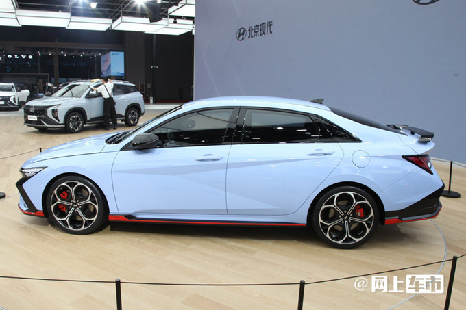 现代伊兰特N 10月上市预计25万起售PK大众高尔夫GTI-图7