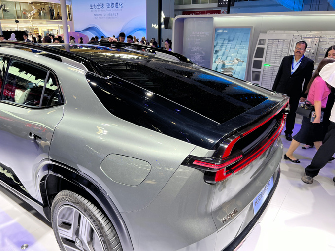 2024北京车展长安启源E07实拍体验首款量产可变形汽车-图5