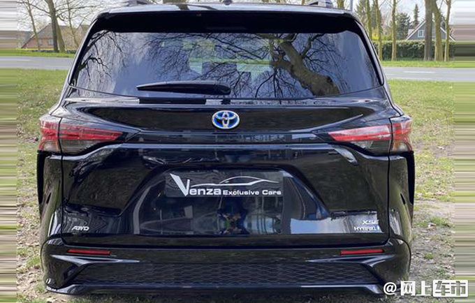 一汽丰田赛那或将换皇冠车标明年9月上市-图4