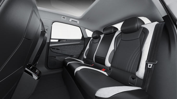 一汽-大众ID.7 VIZZION上市售价227,777元起续航达642km-图17