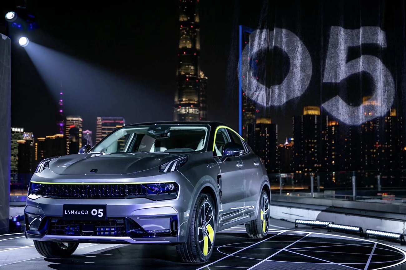 宝马X6发明了轿跑SUV领克05普及了轿跑SUV-图1