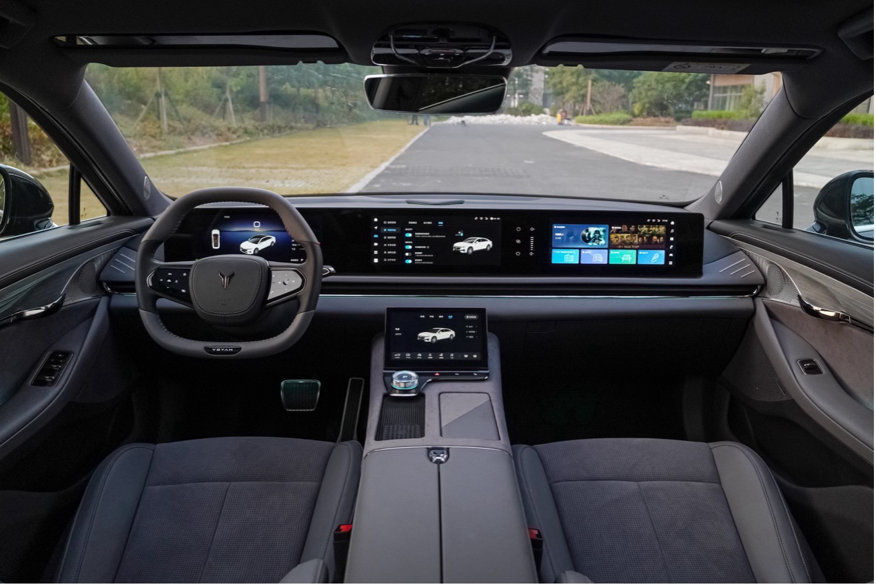 開創(chuàng)混動豪華新時代 嵐圖追光PHEV到底值不值-圖13