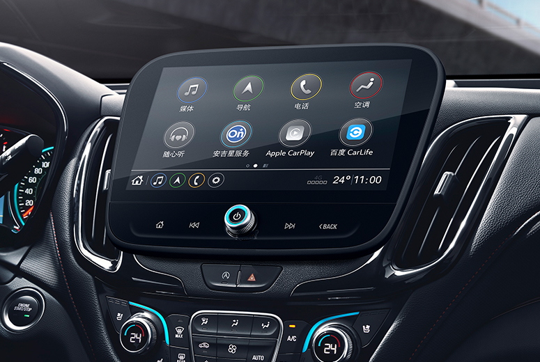 重庆昂科威优惠 探界者大尺寸进气格栅如盾牌