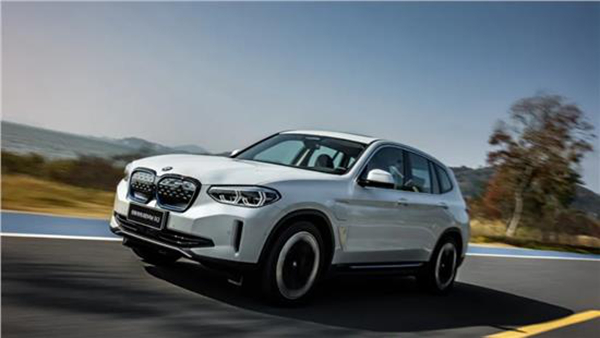 科技创新 创新纯电动BMW iX3重装上阵