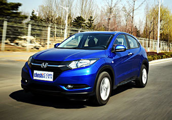 试驾1.5L CVT版 缤智