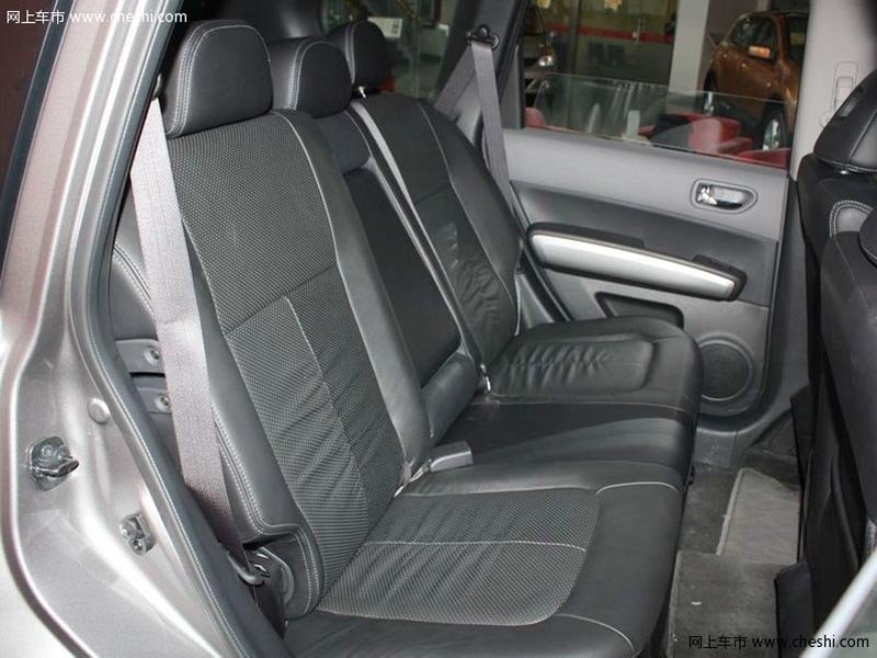 网上车市太原站东风日产汇港 奇骏