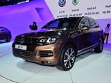 途锐V8