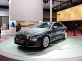 捷豹 XE