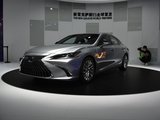 新款雷克萨斯ES