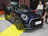 MINI CABRIO 纯电蓝色