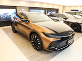 丰田 皇冠sportcross 棕色